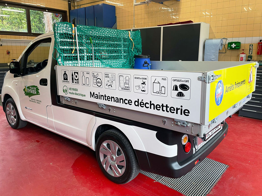 camion-realisation-pub-sticker-csapub-veyrier
