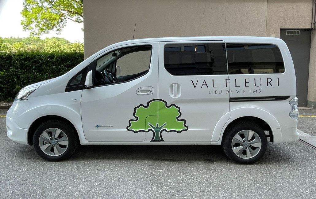 camionette-realisation-pub-sticker-csapub